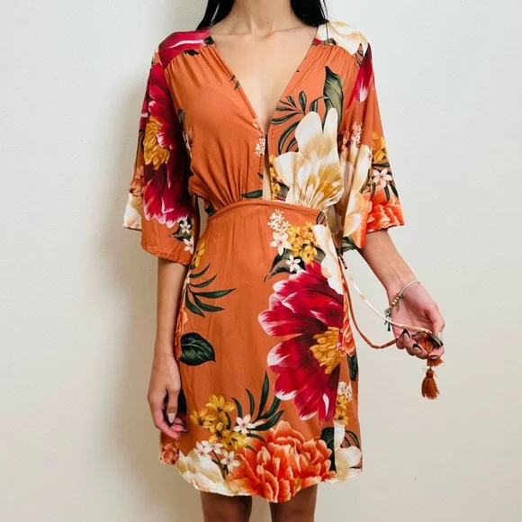 FARM Rio Carioca Wrap Mini Dress Boho Floral - Picture 2 of 10
